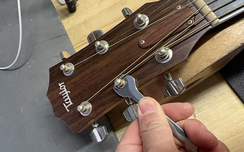 吉他维修,吉他护理,吉他制作,吉他调试,吉他教学